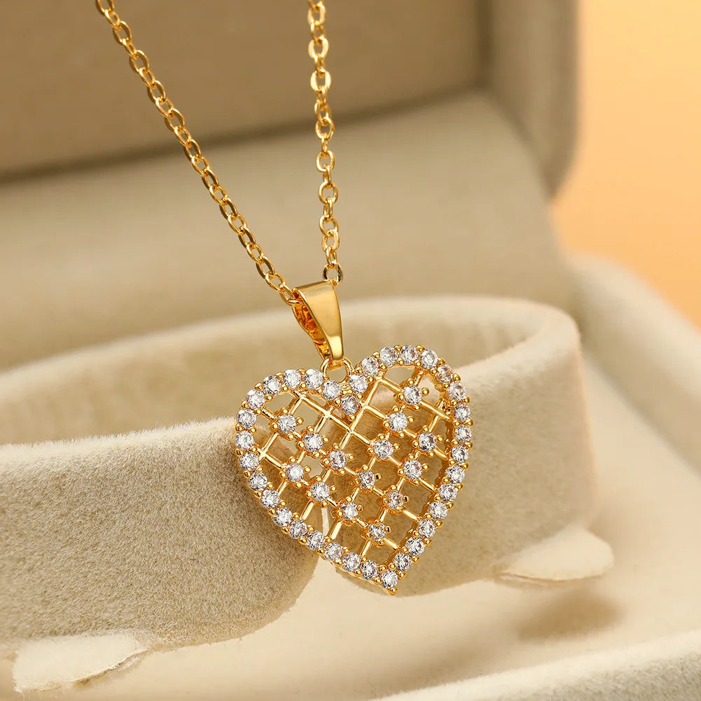 Cute Romantic Zircon Crystal Reticular Heart Pendant Women Necklaces Korean Fashion Female Wedding Jewelry Ladies Clavicle Chain