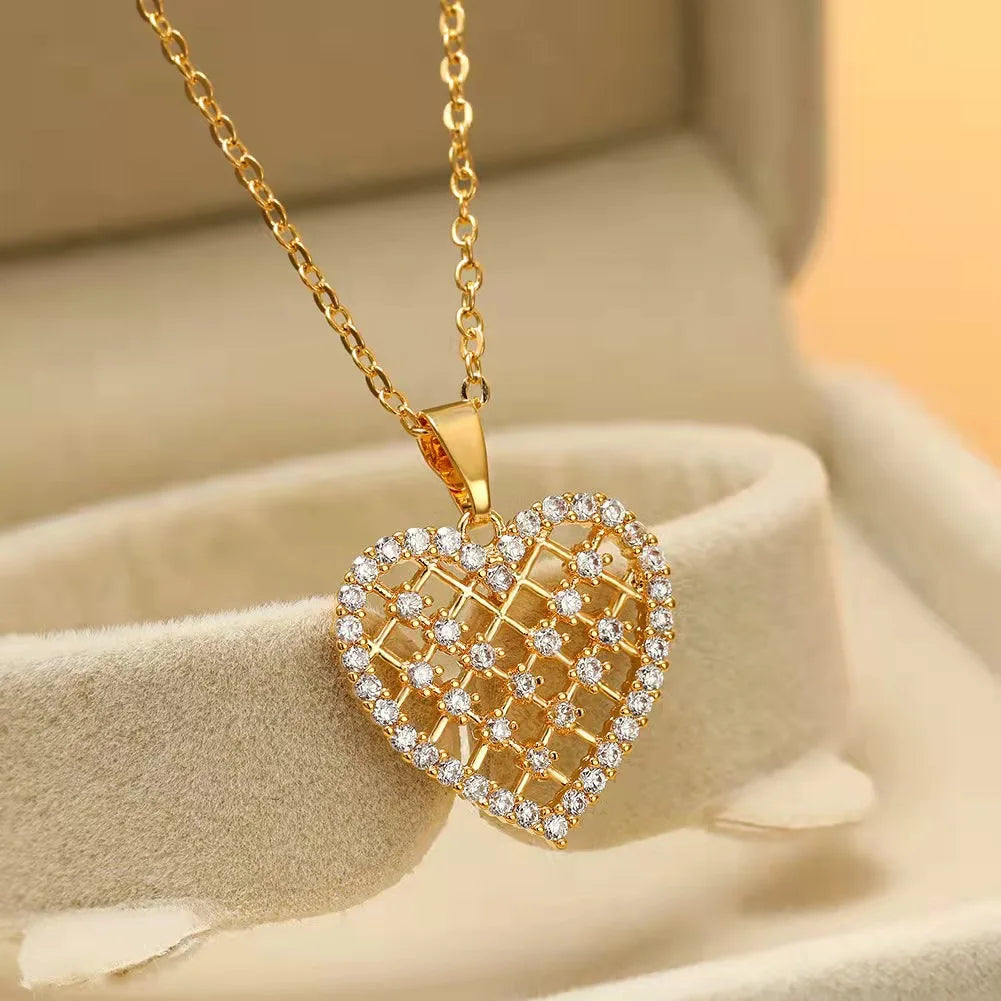 Cute Romantic Zircon Crystal Reticular Heart Pendant Women Necklaces Korean Fashion Female Wedding Jewelry Ladies Clavicle Chain