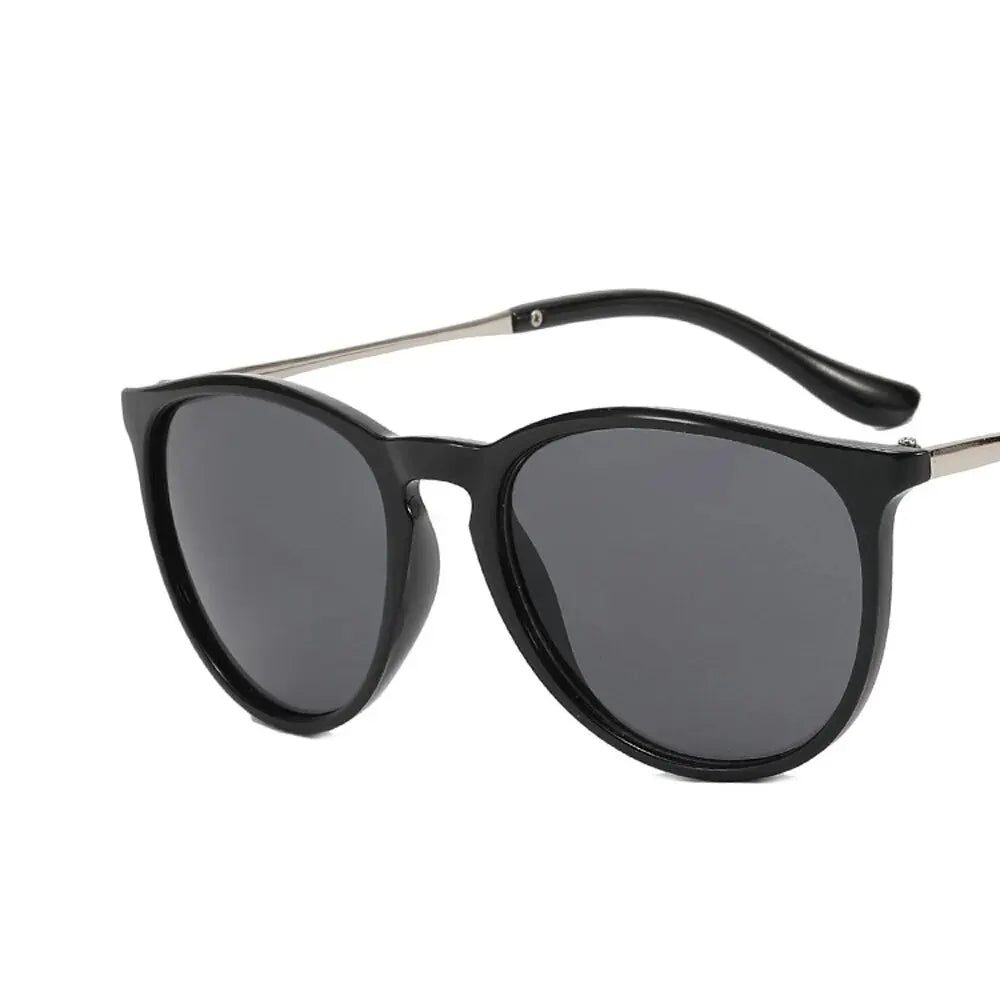 Trendy Sunglasses Fashion Women Sun Glasses Metal round Cat Eye Eyewears Men Leisure Shopping Luxury Eyeglasses for Party Travel